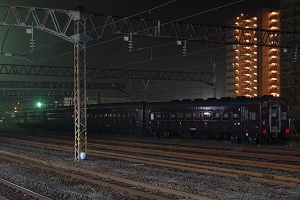 水戸駅留置中の奥久慈レトロ号用旧型客車